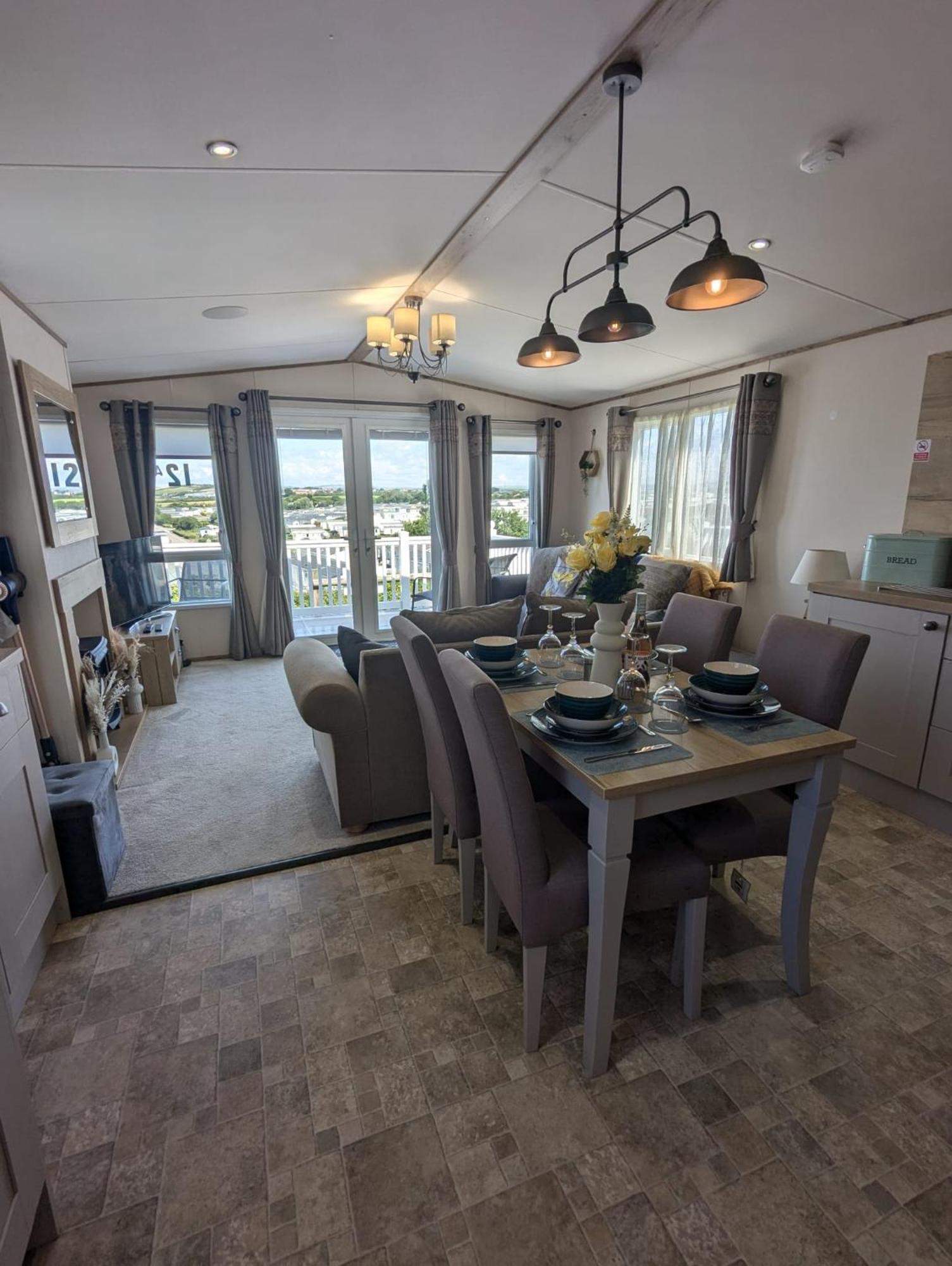 Stunning Caravan With Panoramic Views Weymouth Littlesea Haven Wyke Regis Luaran gambar